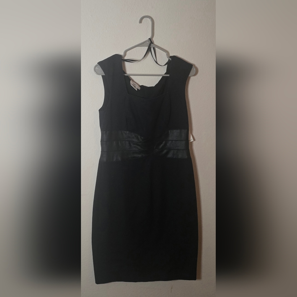NWT Maggy L Black Sleeveless Sheath Classic Dress Cocktail Career Size 10